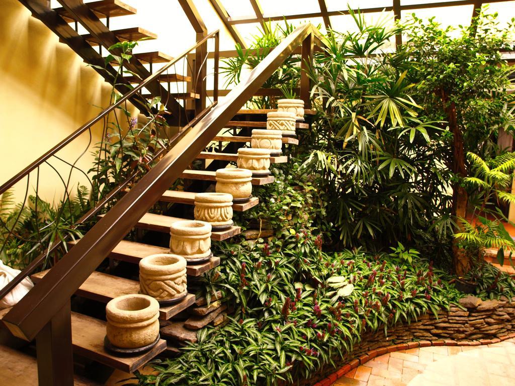 Hotel The Palm House Inn سان هوزيه المظهر الخارجي الصورة