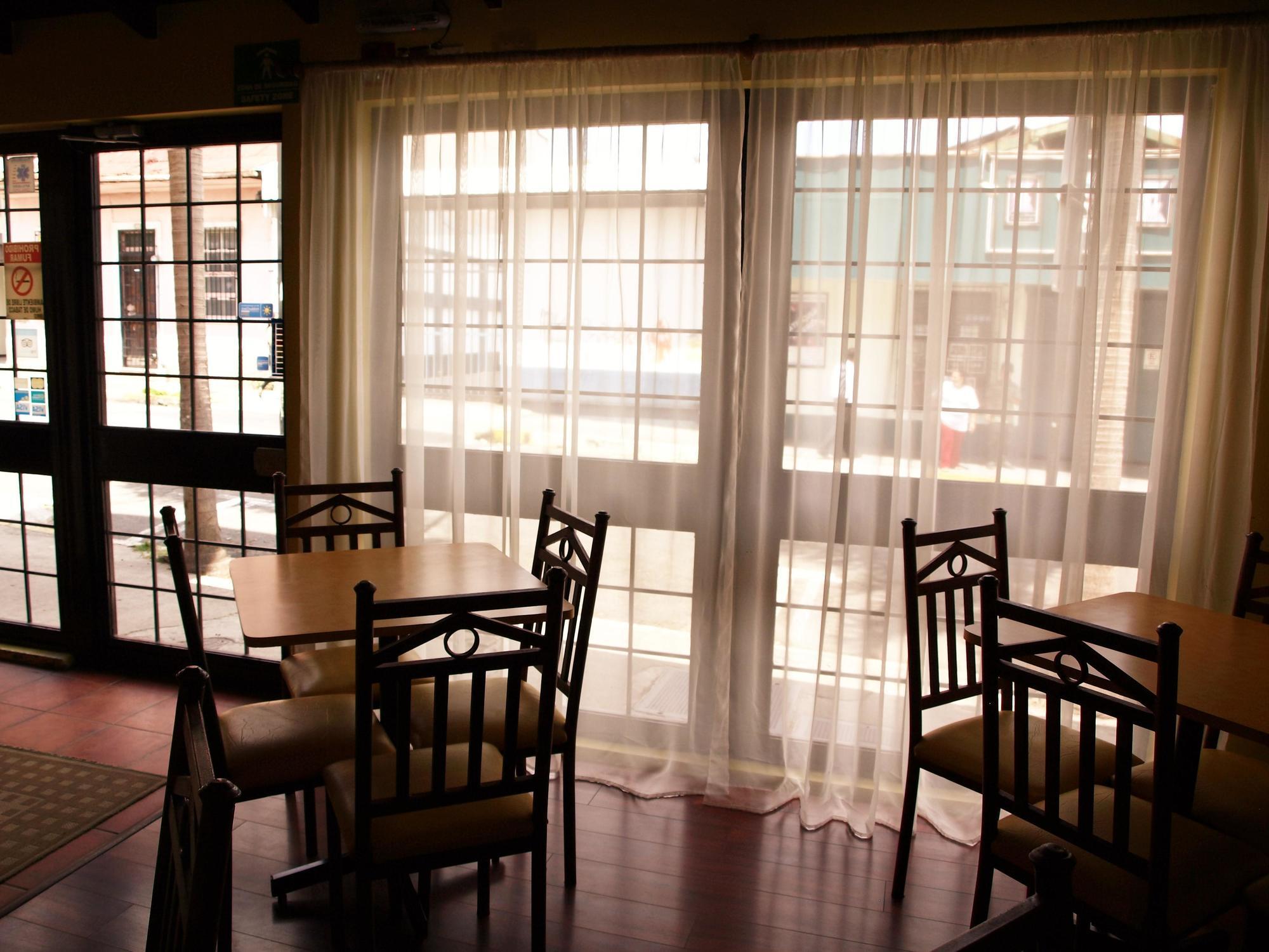 Hotel The Palm House Inn سان هوزيه المظهر الخارجي الصورة