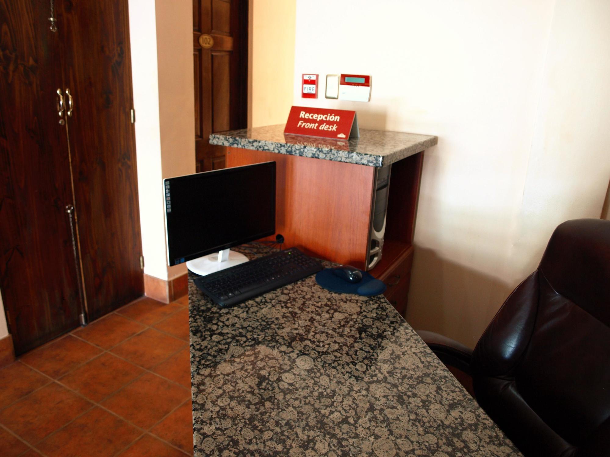 Hotel The Palm House Inn سان هوزيه المظهر الخارجي الصورة
