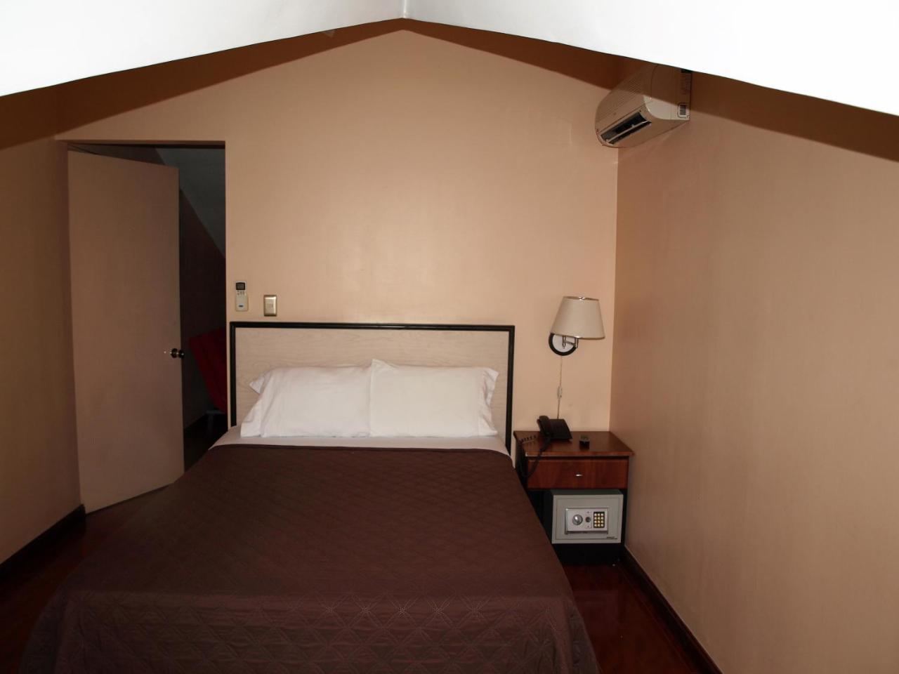 Hotel The Palm House Inn سان هوزيه المظهر الخارجي الصورة
